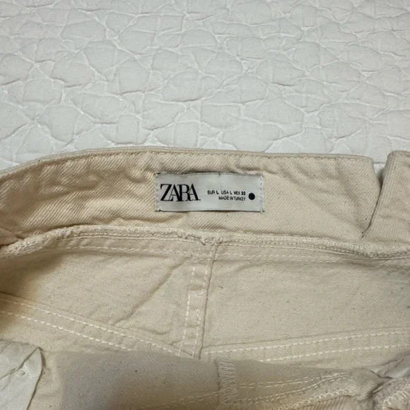 Metallic Silver denim skirt - Picture 6 of 6